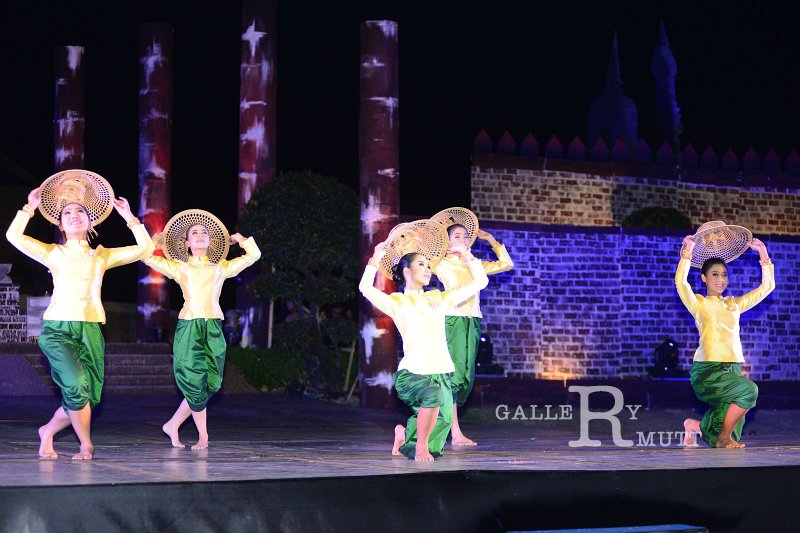 20151125-Loy Kratong_10.JPG
